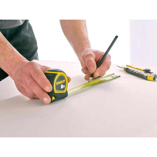 STANLEY TAPE APPLICATION SHOT